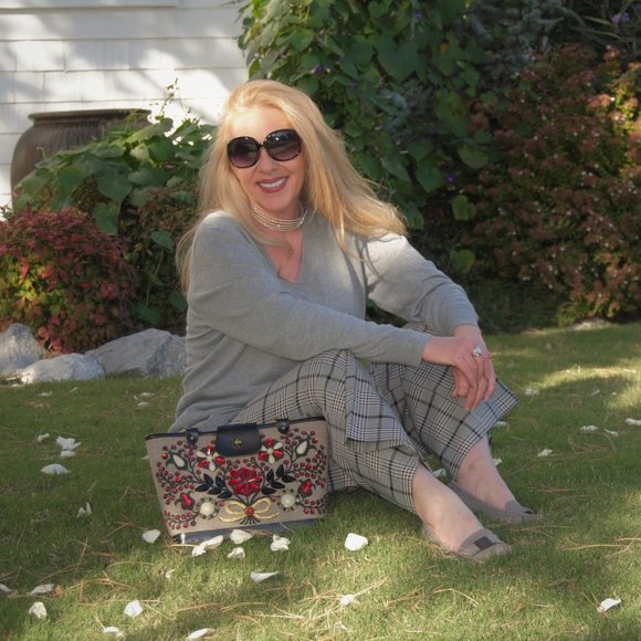 Meet your Posher, Marcie - Picture 8 of 9